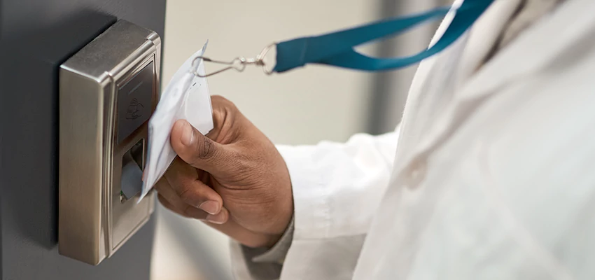 Commercial Locksmith For Rekey in Cornwall, ON