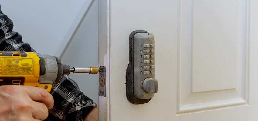 Digital Locks For Home Invasion Prevention in Cornwall, ON